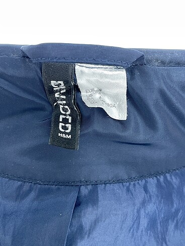34 Beden lacivert Renk H&M Mont %70 İndirimli.
