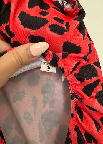 Kırmızı Bağlama Modelli Leopar Desenli Mayokini - Görsel 9