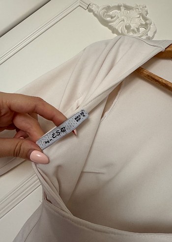 Sırt Çapraz Detaylı Beyaz Mini Bluz - Görsel 6