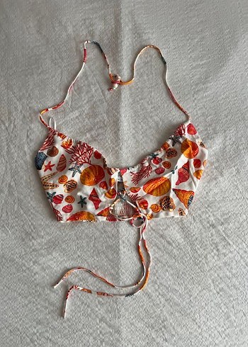 Bershka Renkli Deniz Kabuğu Desenli Boyundan Bağlamalı Crop Top - Görsel 8