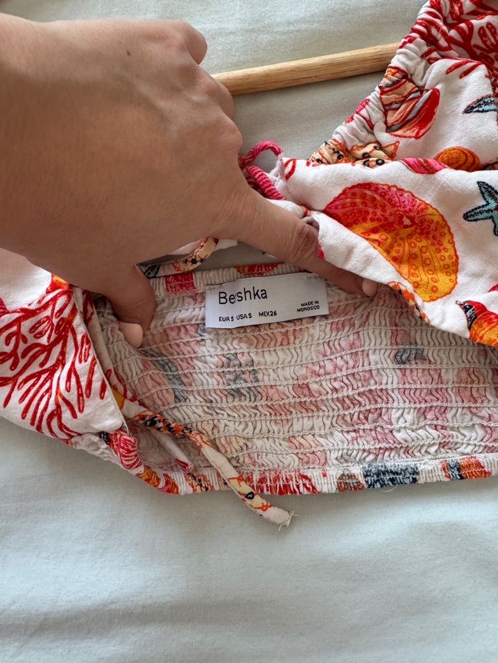 Bershka Renkli Deniz Kabuğu Desenli Boyundan Bağlamalı Crop Top - Görsel 5