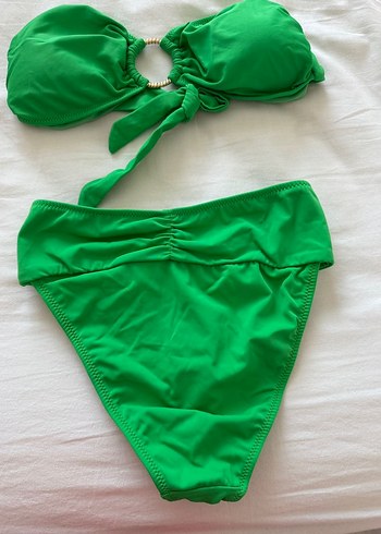 Yeşil Straplez Toka Detaylı Yüksek Bel Bikini Takımı - Görsel 8