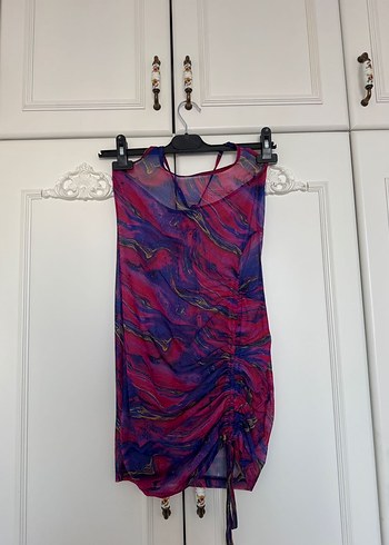 Mor Pembe Desenli Tül Kısa Plaj Elbisesi - Görsel 3