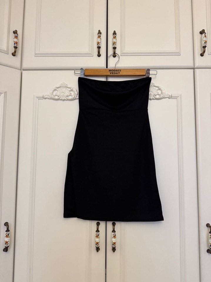 Siyah Yırtmaçlı Mini Straplez Dar Elbise - Görsel 5