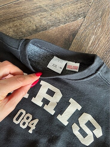 9-12 Ay Beden Zara sweatshirt