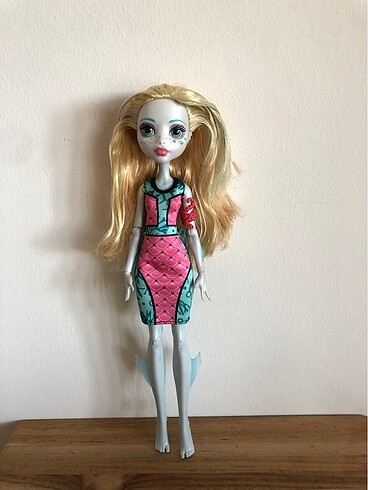 Monster High Dance the Fright away Lagoona Blue
