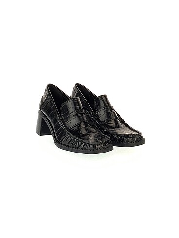 Zara Zara Loafer %70 İndirimli.