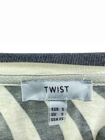 s Beden çeşitli Renk Twist T-shirt %70 İndirimli.