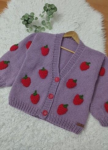 Diğer Çilekli crop hırka