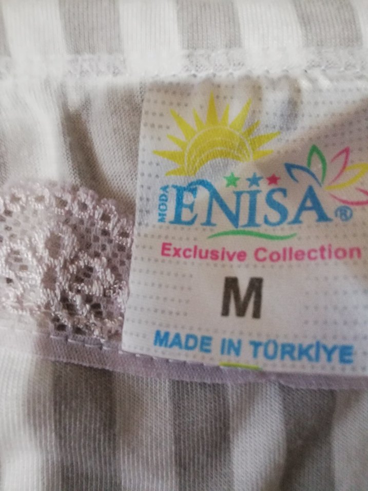 Bej İnce Çizgili Askılı Şortlu Pijama Takımı - Görsel 4