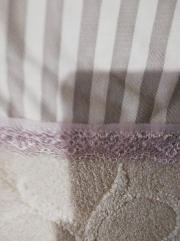 Bej İnce Çizgili Askılı Şortlu Pijama Takımı - Görsel 3