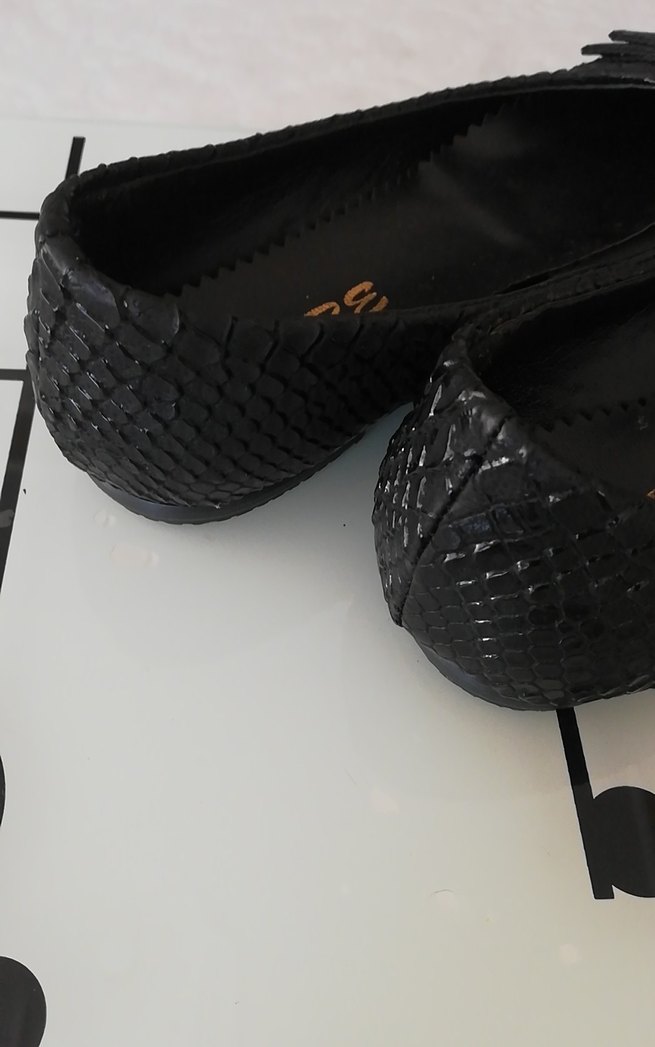 Klasik Siyah Yılan Desenli Kadın Babet - Görsel 3