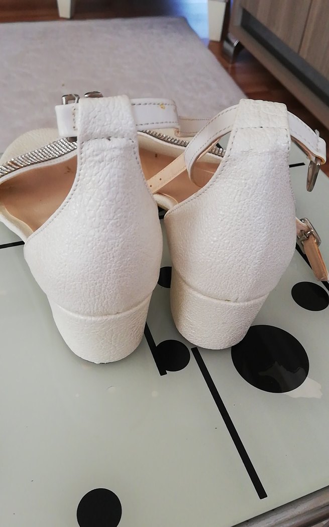 Diger Beyaz Parlak Tokalı Kadın Gece Ayakkabısı - Görsel 2