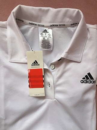Adidas kadın tişört