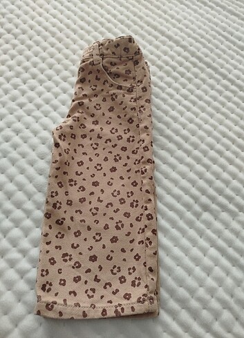 LC Waikiki Kız bebek pantolon
