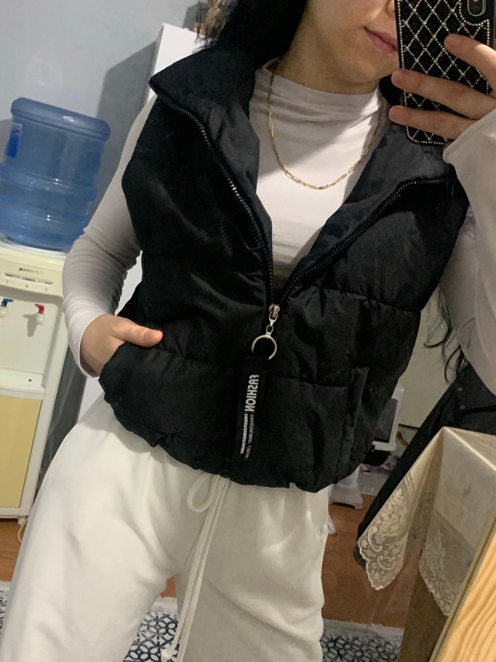 Kadın Siyah Puff Yelek - Görsel 2