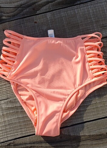 Penti bikini altı