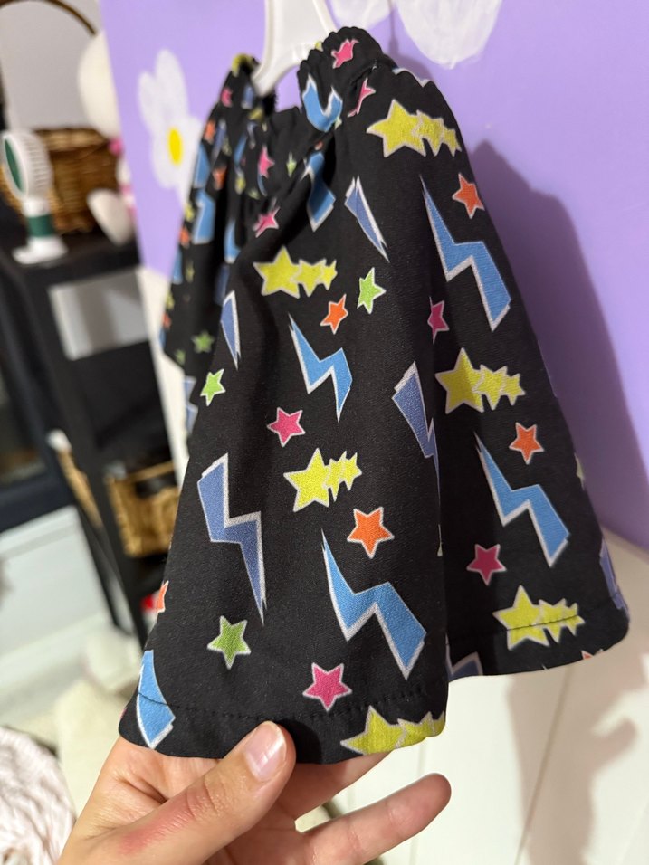 B&G store
Renkli Yıldırım ve Yıldız Desenli etek - Görsel 3