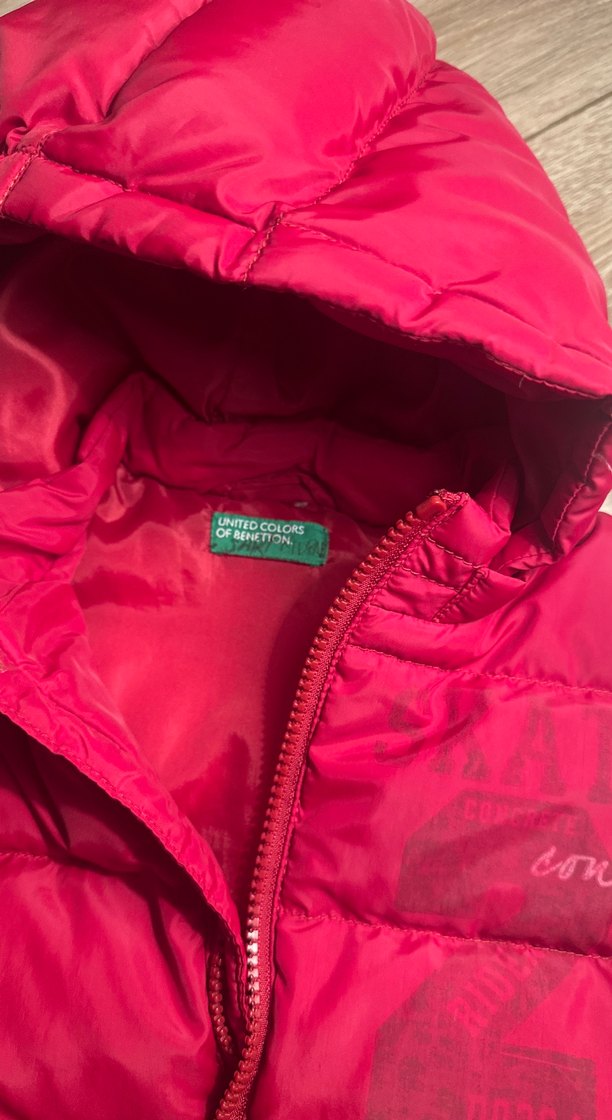 Kız Çocuk Kapüşonlu Kırmızı Fermuarlı Yelek - Görsel 2