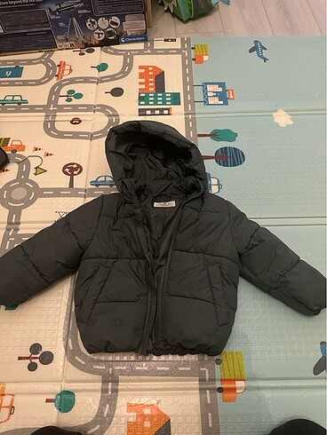 H&M Mont 2-4 yas