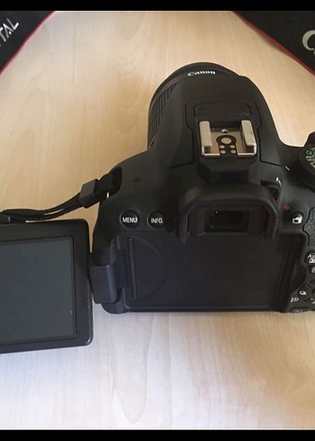 Canon EOS 700D Dijital Siyah Fotoğraf Makinesi - Görsel 3