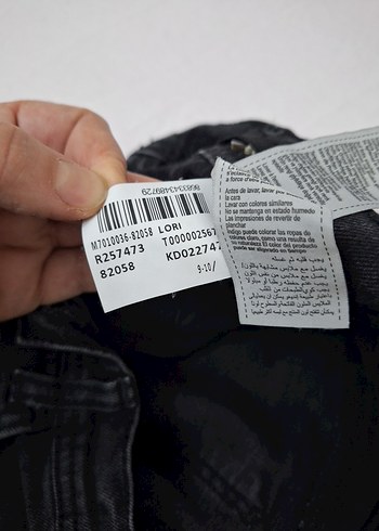 Kadın Siyah Geniş Kesim Midi Kot Pantolon - Görsel 4