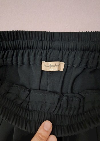 Kadın Siyah Salaş Midi Kumaş Pantolon - Görsel 4