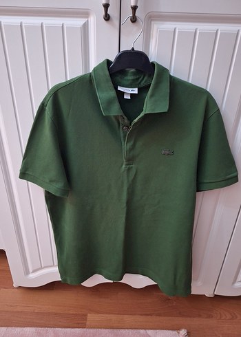 Lacoste ürünü