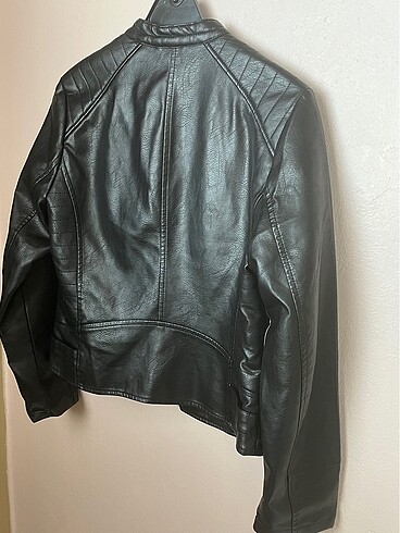38 Beden siyah Renk Lcw deri görünümlü ceket