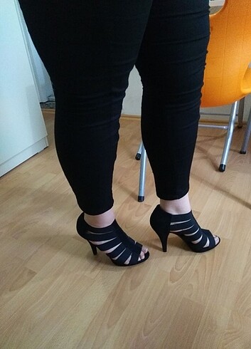 Deichmann Hiç giyilmemiş topuklu siyah ayakkabı