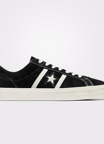 Converse çanta ayakkabı kombini