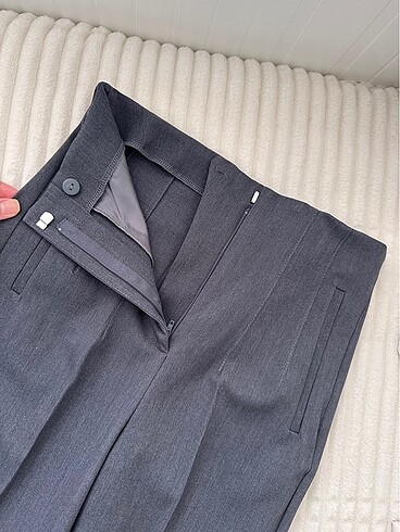 xs Beden Zara Kumaş pantolon