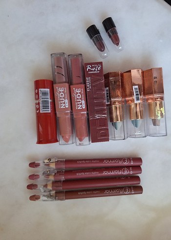 Bej Tonlarında Pastel Ruj Seti