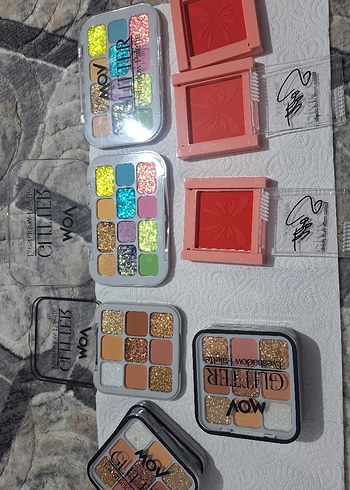 MOV Çok Renkli Parlak Far Paletleri - Görsel 10