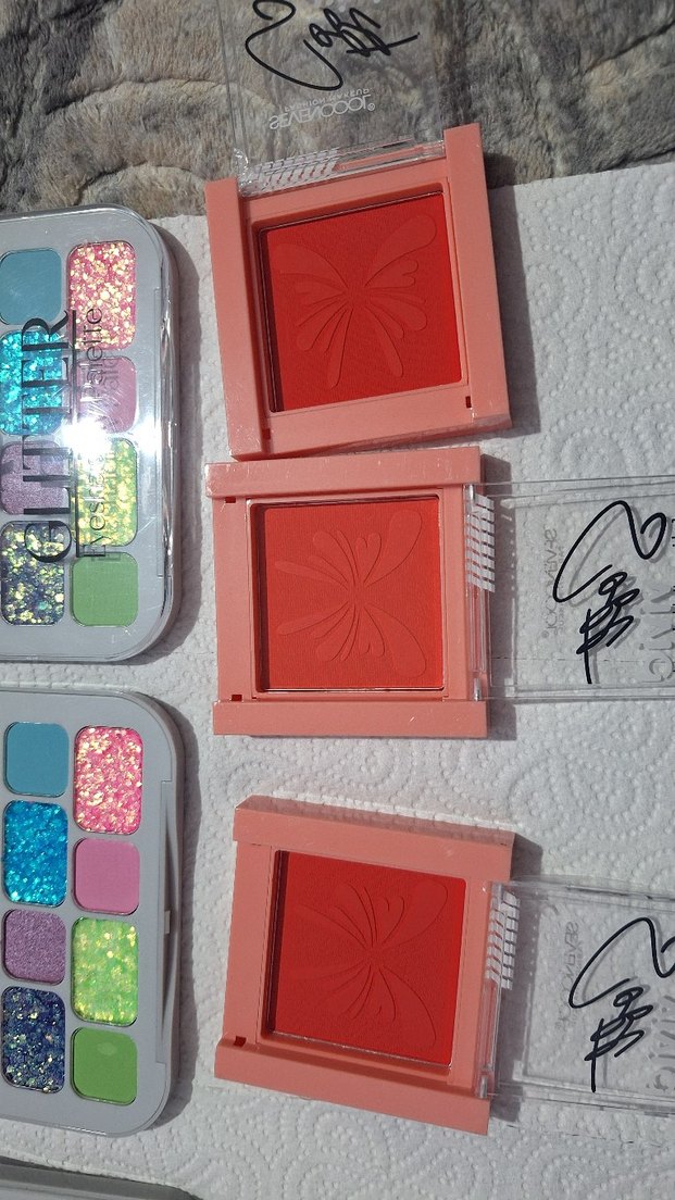 MOV Çok Renkli Parlak Far Paletleri - Görsel 2