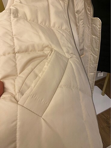 Zara Vesna design yelek