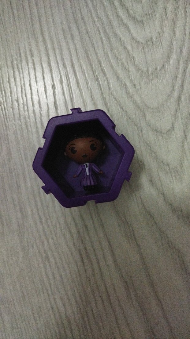 Wednesday Nano Pod Figür - Görsel 2