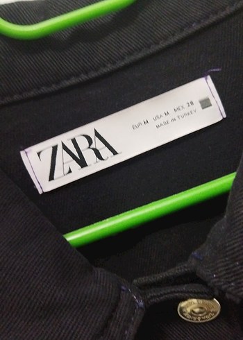 Zara Siyah Düğmeli Kadın Kot Ceket - Görsel 2