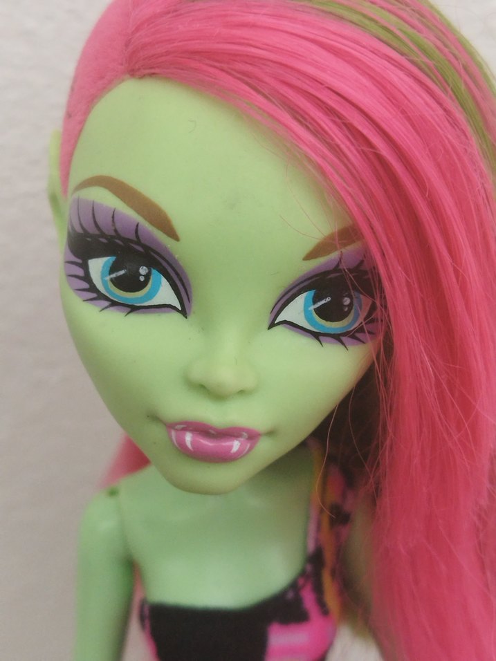 Venus McFlytrap - Monster High - Görsel 5