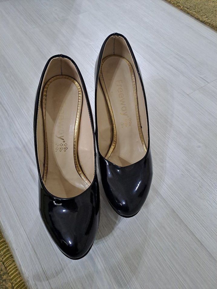 Kadın Siyah Rugan Stiletto Topuklu Ayakkabı - Görsel 4