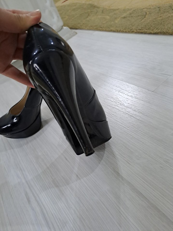 Kadın Siyah Rugan Stiletto Topuklu Ayakkabı - Görsel 3