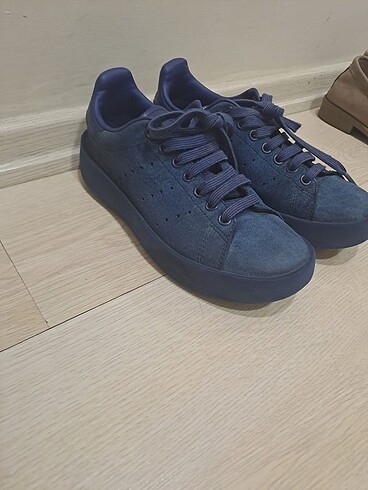 Adidas Spor Ayakkabı