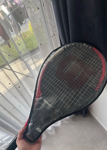 Kırmızı Tenis Raketi ve Kılıfı