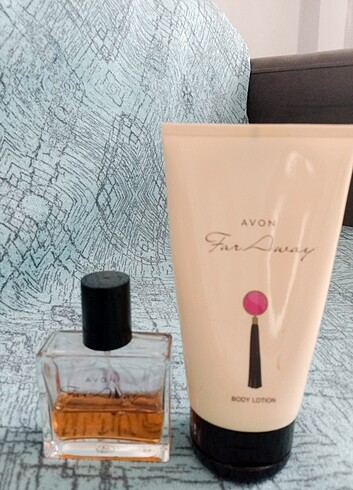 Avon for away parfüm set 