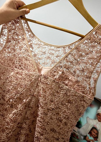 Pembe Dantel Midi Abiye Elbise - Görsel 3