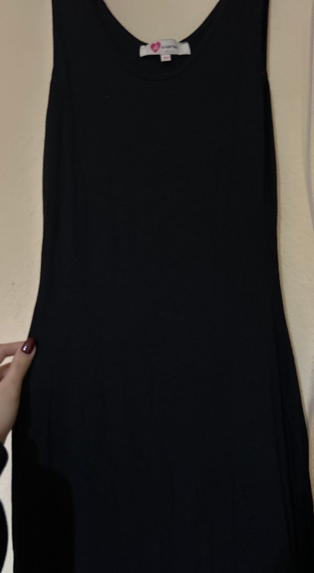 Siyah Uzun Kadın Atlet - Görsel 4