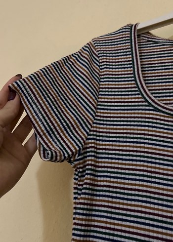 Renkli Çizgili Kısa Kollu Midi Elbise - Görsel 3