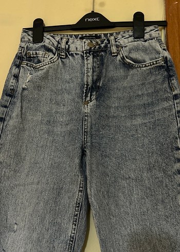 Buz mavisi yırtık mom jean - Görsel 2