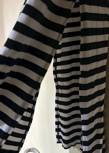 Siyah Çizgili Uzun Kolsuz Elbise - Görsel 4