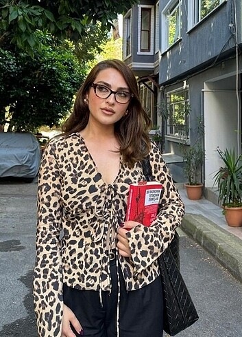 Zara leopar bağcıklı gömlek - Görsel 2